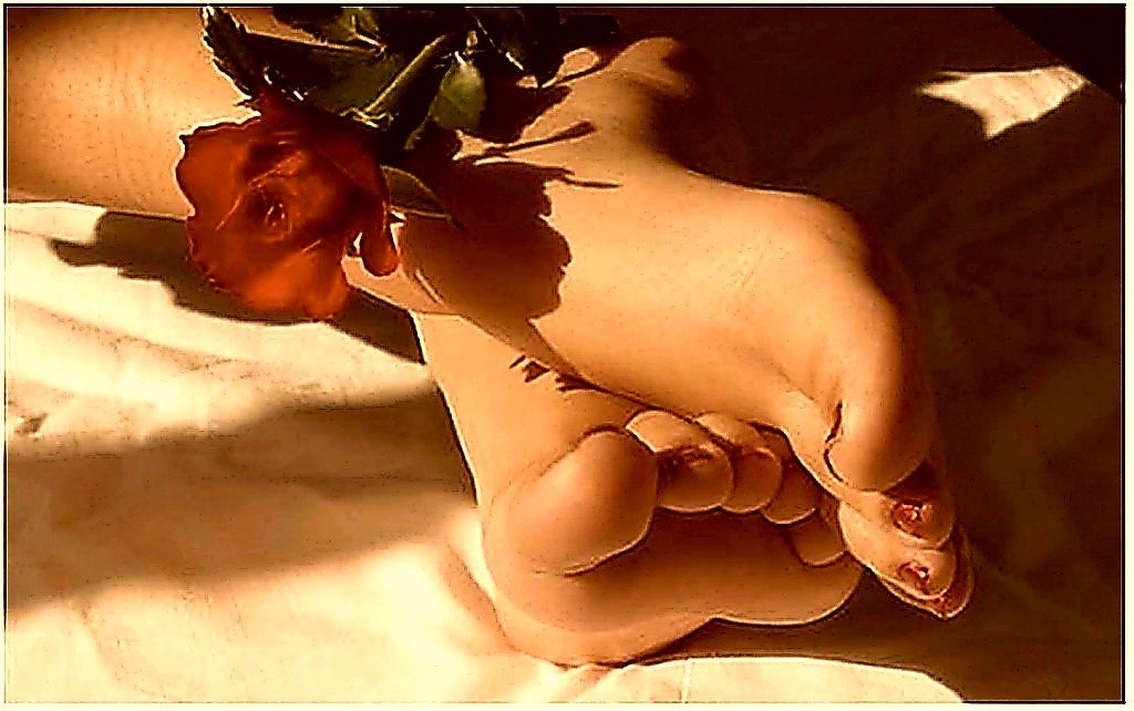 Sensual foot massage in Denia — Ocean Tantra